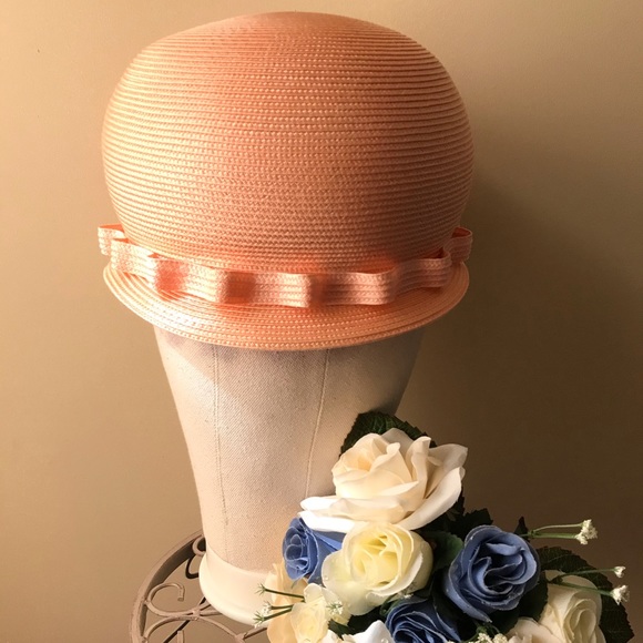 Brand New Round Peach Hat - Picture 3 of 6